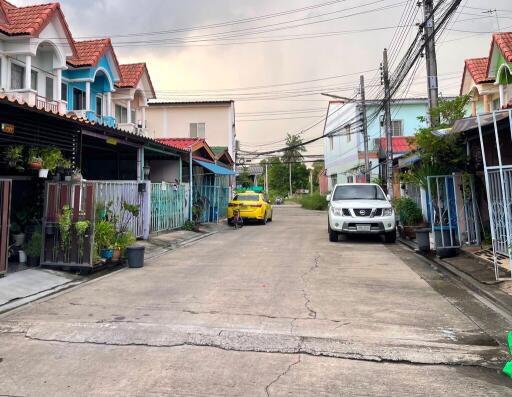 72 Sqm., 2 Beds, 2 Baths Townhouse listed for ฿ 1,330,000.