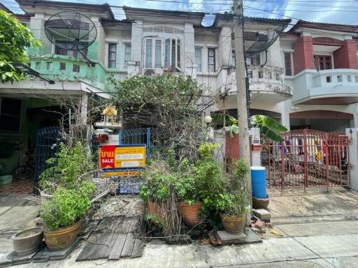 86 Sqm., 2 Beds, 2 Baths Townhouse listed for ฿ 1,330,000.