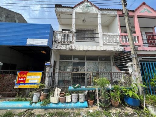 120 Sqm., 2 Beds, 2 Baths Townhouse listed for ฿ 1,470,000.
