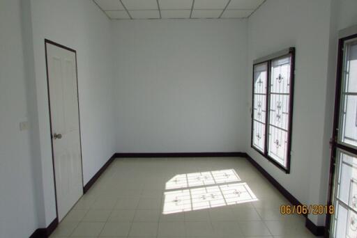84 Sqm., 2 Beds, 1 Bath Townhouse listed for ฿ 1,470,000.