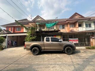 80 Sqm., 2 Beds, 1 Bath Townhouse listed for ฿ 1,470,000.