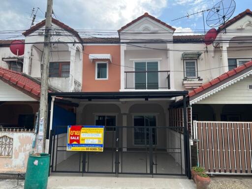 72 Sqm., 2 Beds, 2 Baths Townhouse listed for ฿ 1,283,000.