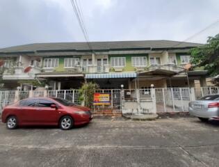 72 Sqm., 2 Beds, 1 Bath Townhouse listed for ฿ 1,150,000.