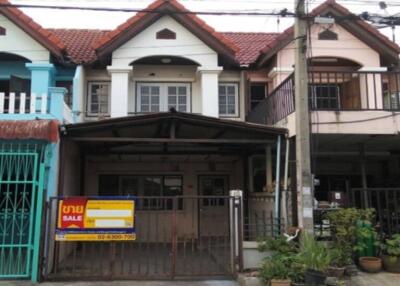 64 Sqm., 2 Beds, 2 Baths Townhouse listed for ฿ 1,365,000.