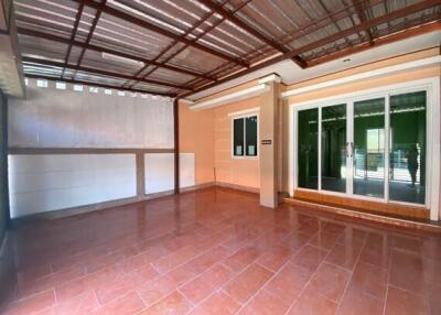 96 Sqm., 2 Beds, 1 Bath Townhouse listed for ฿ 1,235,000.