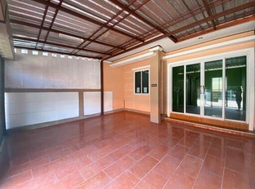 96 Sqm., 2 Beds, 1 Bath Townhouse listed for ฿ 1,235,000.