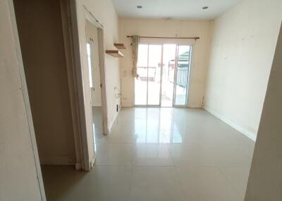 105 Sqm., 2 Beds, 1 Bath Townhouse listed for ฿ 1,235,000.