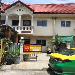 113 Sqm., 2 Beds, 2 Baths Townhouse listed for ฿ 1,365,000.