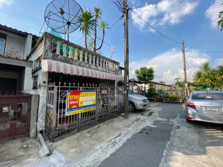 84 Sqm., 2 Beds, 1 Bath Townhouse listed for ฿ 1,365,000.