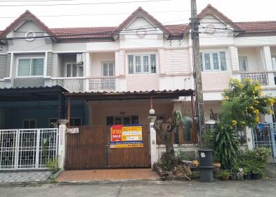 85 Sqm., 2 Beds, 2 Baths Townhouse listed for ฿ 1,235,000.