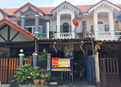 72 Sqm., 2 Beds, 1 Bath Townhouse listed for ฿ 1,365,000.