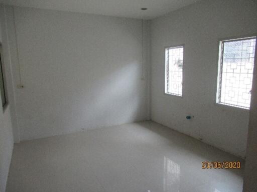 108 Sqm., 2 Beds, 1 Bath Townhouse listed for ฿ 1,235,000.