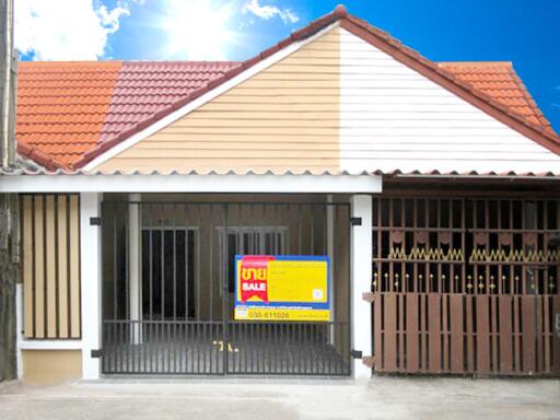 79 Sqm., 2 Beds, 1 Bath Townhouse listed for ฿ 1,100,000.