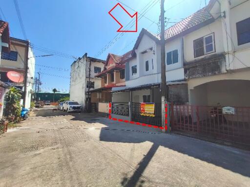 74 Sqm., 3 Beds, 2 Baths Townhouse listed for ฿ 1,150,000.