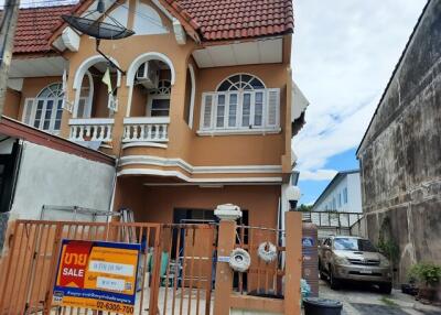 75 Sqm., 2 Beds, 2 Baths Townhouse listed for ฿ 1,188,000.
