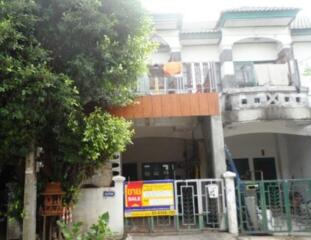 74 Sqm., 2 Beds, 1 Bath Townhouse listed for ฿ 1,140,000.