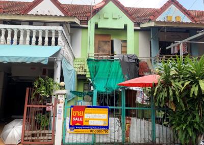 68 Sqm., 2 Beds, 1 Bath Townhouse listed for ฿ 1,140,000.