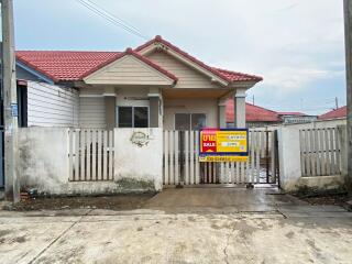 128 Sqm., 2 Beds, 1 Bath Townhouse listed for ฿ 1,140,000.