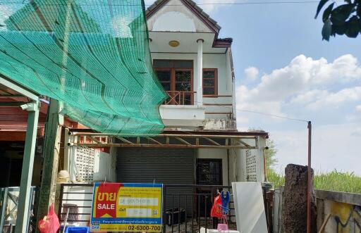 76 Sqm., 2 Beds, 2 Baths Townhouse listed for ฿ 1,140,000.