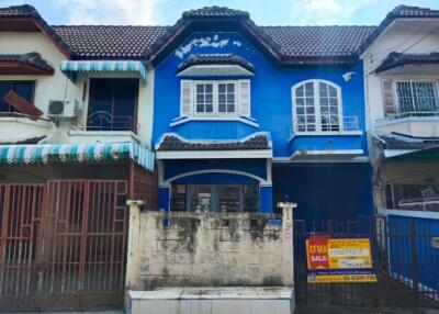 93 Sqm., 3 Beds, 2 Baths Townhouse listed for ฿ 1,140,000.