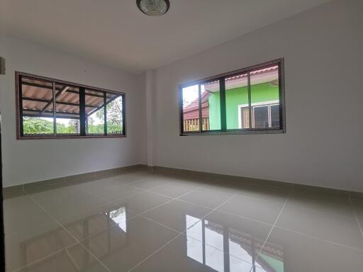 96 Sqm., 2 Beds, 1 Bath Townhouse listed for ฿ 1,160,000.