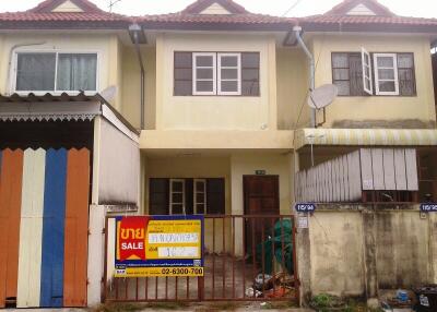 65 Sqm., 1 Bed, 1 Bath Townhouse listed for ฿ 1,093,000.