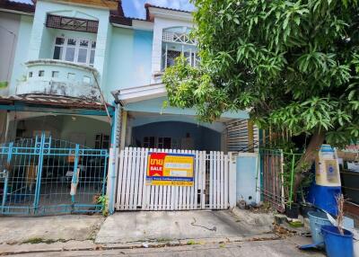 64 Sqm., 2 Beds, 2 Baths Townhouse listed for ฿ 1,093,000.