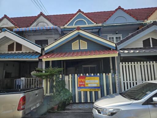 64 Sqm., 1 Bed, 1 Bath Townhouse listed for ฿ 1,208,000.