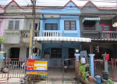 56 Sqm., 1 Bed, 1 Bath Townhouse listed for ฿ 1,155,000.