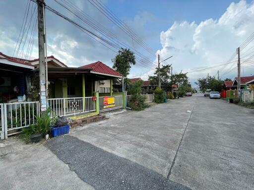 105 Sqm., 3 Beds, 1 Bath Townhouse listed for ฿ 1,045,000.