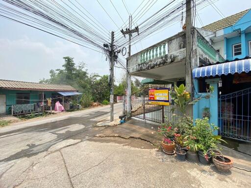 224 Sqm., 2 Beds, 2 Baths Townhouse listed for ฿ 1,045,000.