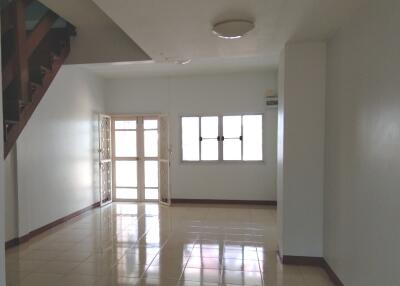 64 Sqm., 2 Beds, 2 Baths Townhouse listed for ฿ 900,000.