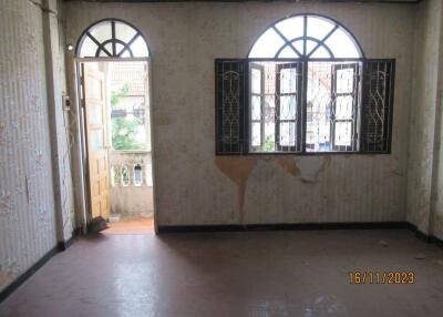 75 Sqm., 1 Bed, 1 Bath Townhouse listed for ฿ 1,155,000.