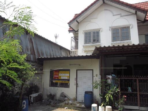 62 Sqm., 1 Bed, 1 Bath Townhouse listed for ฿ 998,000.