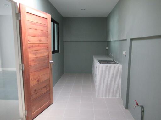 96 Sqm., 2 Beds, 1 Bath Townhouse listed for ฿ 1,103,000.