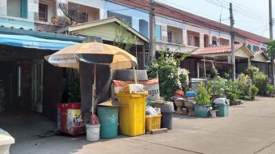 64 Sqm., 1 Bed, 1 Bath Townhouse listed for ฿ 998,000.