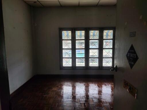 64 Sqm., 2 Beds, 2 Baths Townhouse listed for ฿ 998,000.