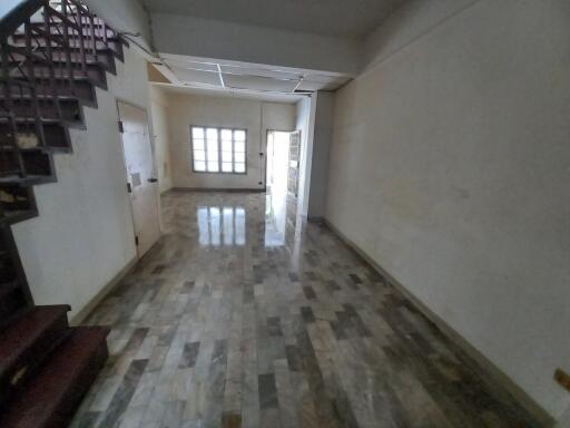 64 Sqm., 2 Beds, 2 Baths Townhouse listed for ฿ 850,000.