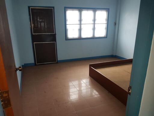 112 Sqm., 1 Bed, 1 Bath Townhouse listed for ฿ 820,000.