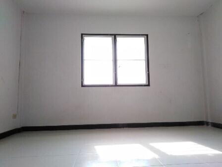 69 Sqm., 1 Bed, 1 Bath Townhouse listed for ฿ 950,000.
