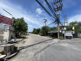 72 Sqm., 2 Beds, 2 Baths Townhouse listed for ฿ 950,000.