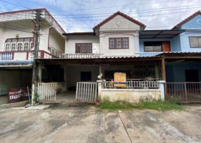106 Sqm., 1 Bed, 1 Bath Townhouse listed for ฿ 1,050,000.