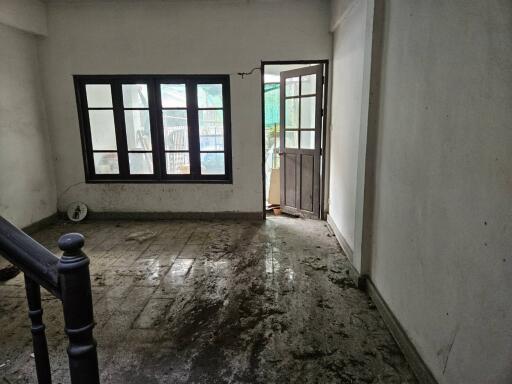 64 Sqm., 1 Bed, 1 Bath Townhouse listed for ฿ 1,050,000.