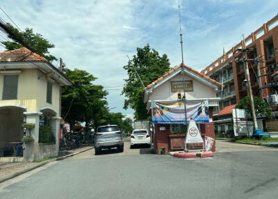 64 Sqm., 1 Bed, 1 Bath Townhouse listed for ฿ 950,000.