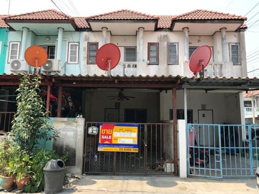 64 Sqm., 1 Bed, 1 Bath Townhouse listed for ฿ 950,000.