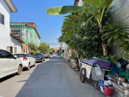 80 Sqm., 2 Beds, 1 Bath Townhouse listed for ฿ 950,000.