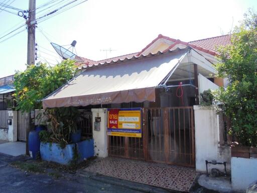 91 Sqm., 2 Beds, 1 Bath Townhouse listed for ฿ 1,050,000.