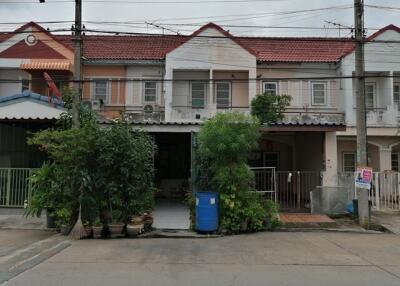 64 Sqm., 1 Bed, 1 Bath Townhouse listed for ฿ 790,000.