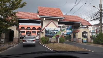 64 Sqm., 2 Beds, 1 Bath Townhouse listed for ฿ 903,000.