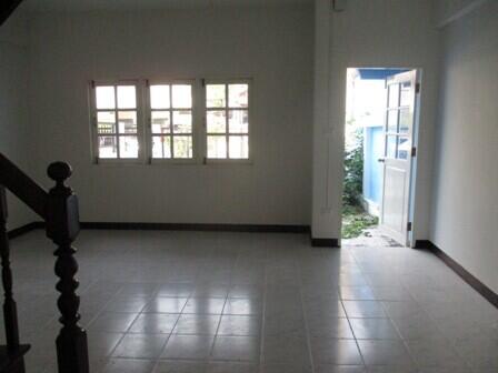 80 Sqm., 1 Bed, 1 Bath Townhouse listed for ฿ 998,000.